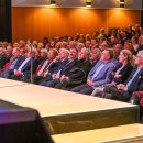 Link öffnet seitenüberlagerndes Dialog-Fenster