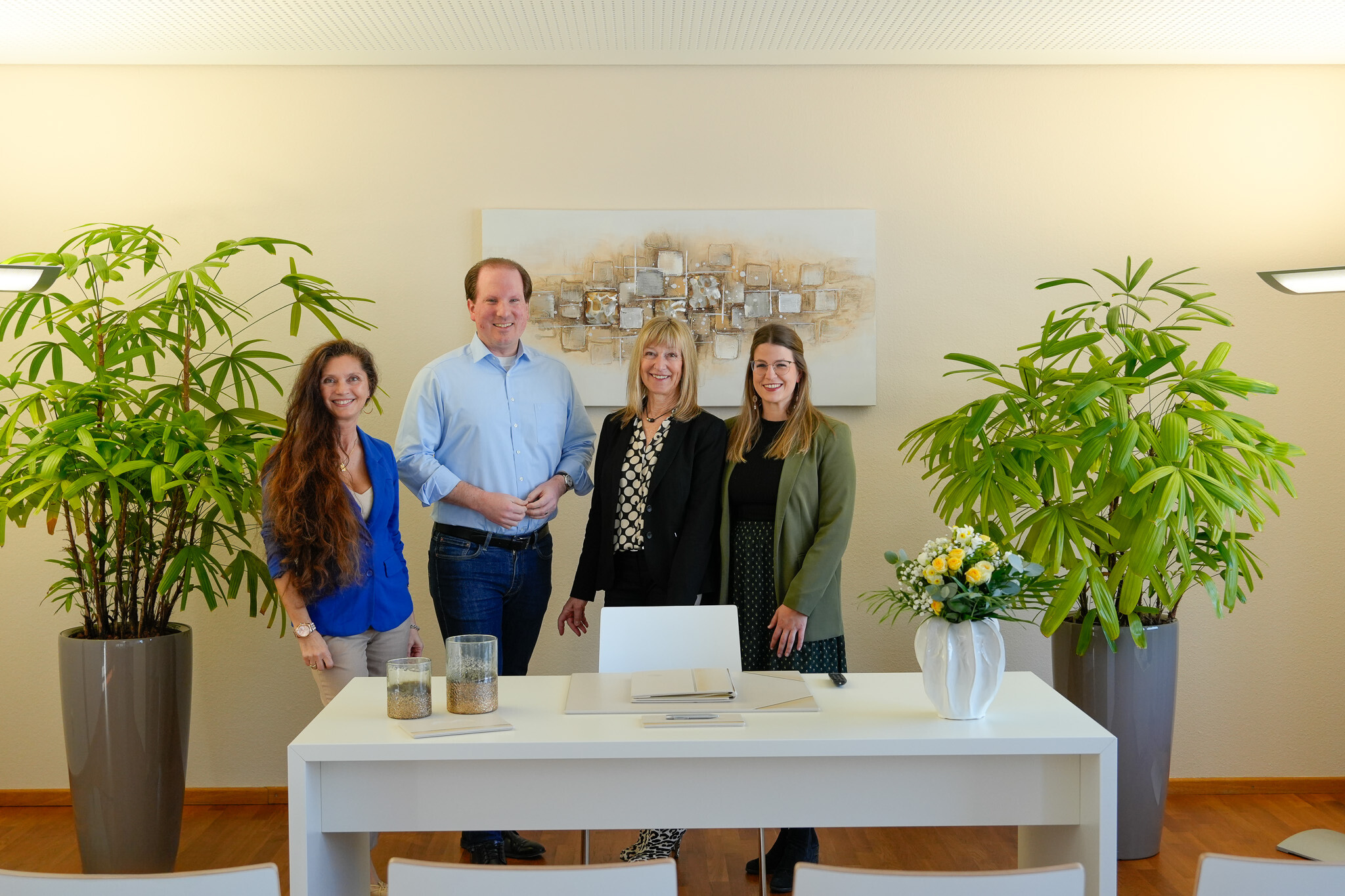 Standesbeamtinnen und Bürgermeister Martin Burlon