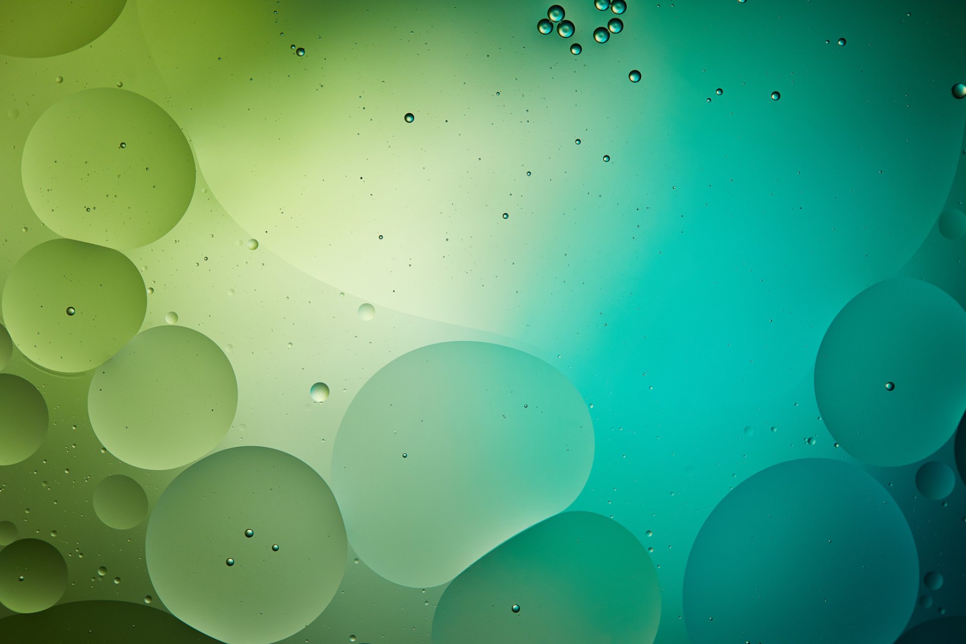 Beautiful green color abstract background from mixed water and o Beautiful green color abstract background from mixed water and o